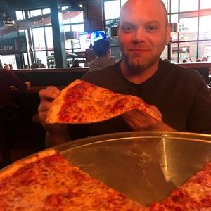 Meet your Posher, Derek